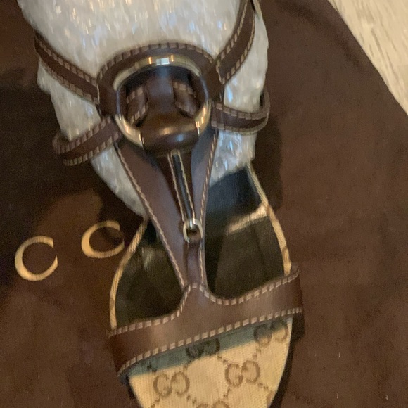 Gucci Brown Monogram Heels - Picture 14 of 15